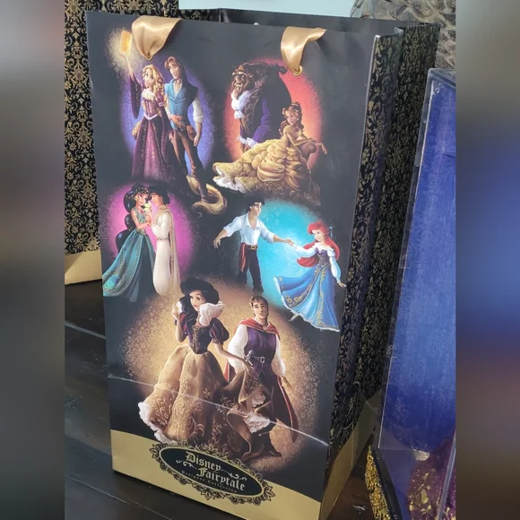 NWT LIMITED EDITION Disney Fairytale Designer Collection Rapunzel Flynn Rider - Picture 6 of 11